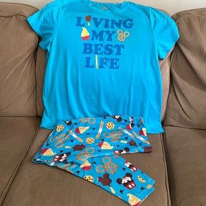 Disney parks snacks set top w leggings